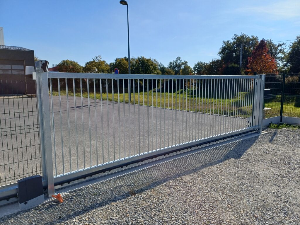 Portail coulissant motorisé